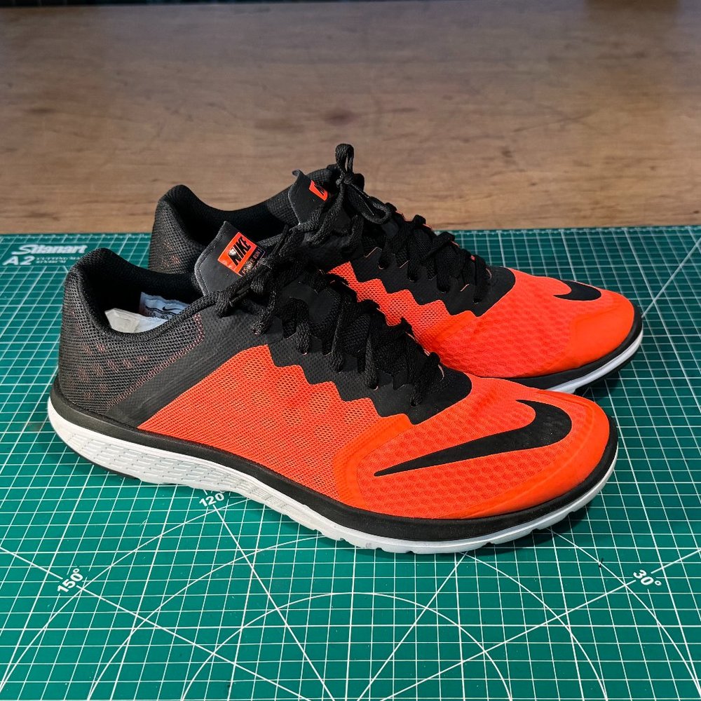 Nike FS Lite Run 3 Total Crimson/Black-White Men's 807144-801 Size 11.5 Medium